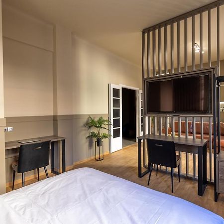 아테네 Noho Boutique , Premium Living Dikeou 8 아파트 외부 사진