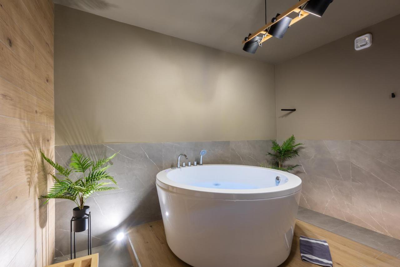 아테네 Noho Boutique , Premium Living Dikeou 8 아파트 외부 사진